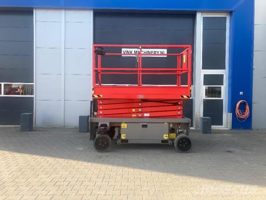 Holland Lift HL 9714 Elevadores de tesoura