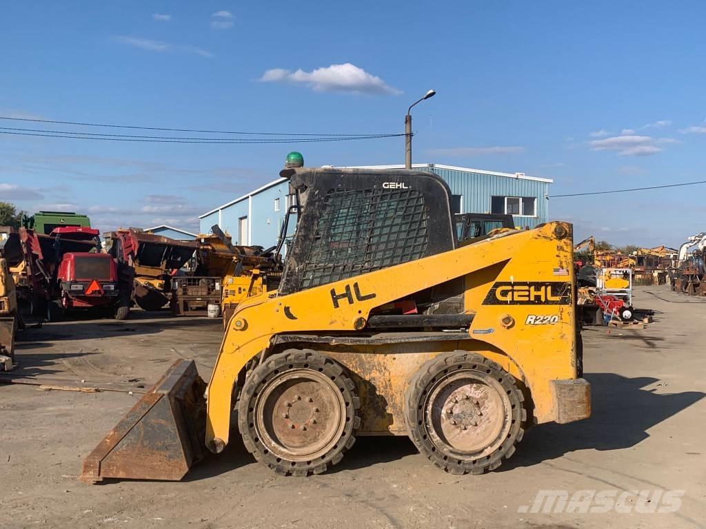 Gehl R 220 Minicarregadeiras