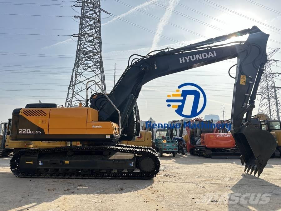 Hyundai R220LC-9S Escavadeiras de esteiras