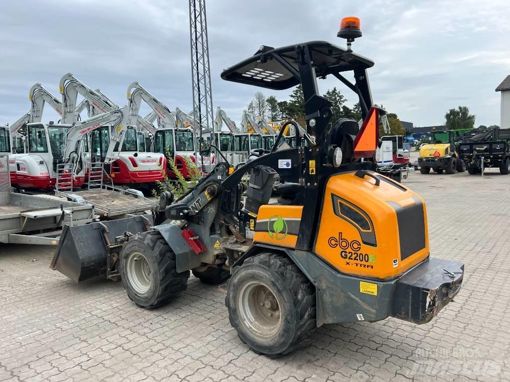 GiANT 2200E Mini carregadoras
