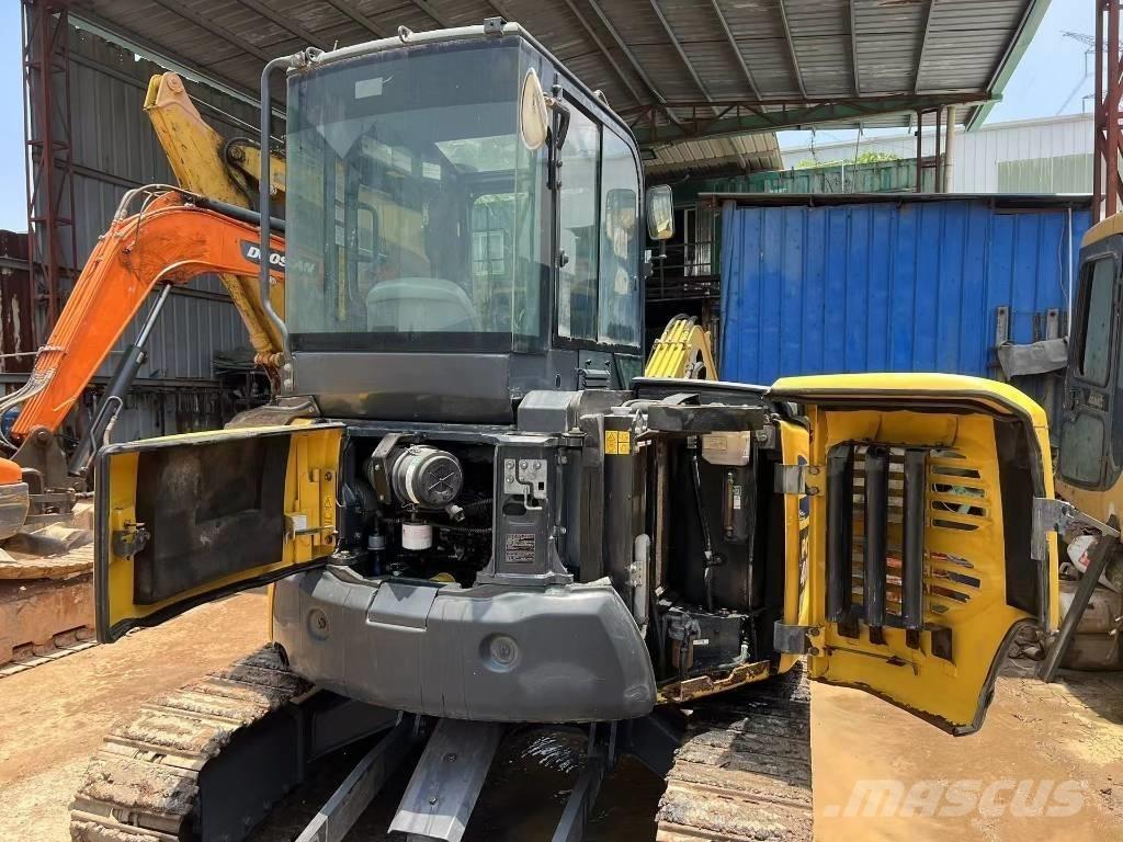Komatsu 40MR Miniescavadeiras