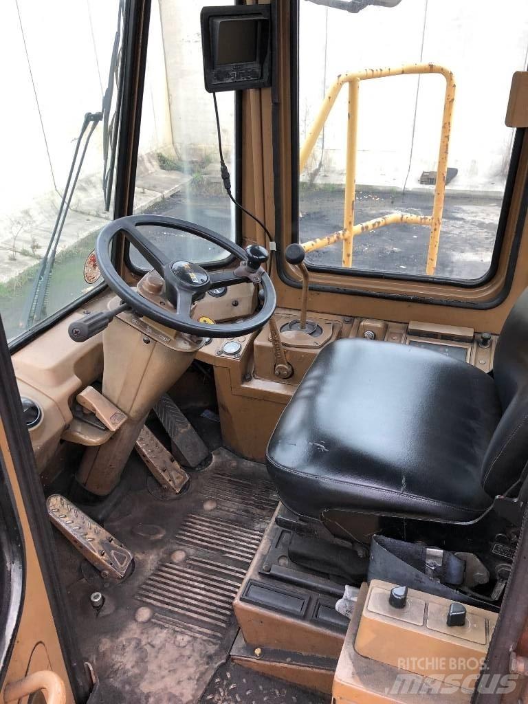 CAT 824 C Dozers Tratores rodas