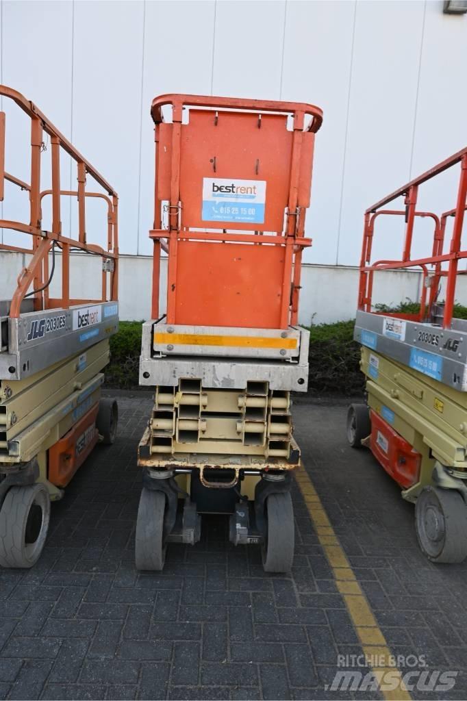JLG 2030 ES Elevadores de tesoura