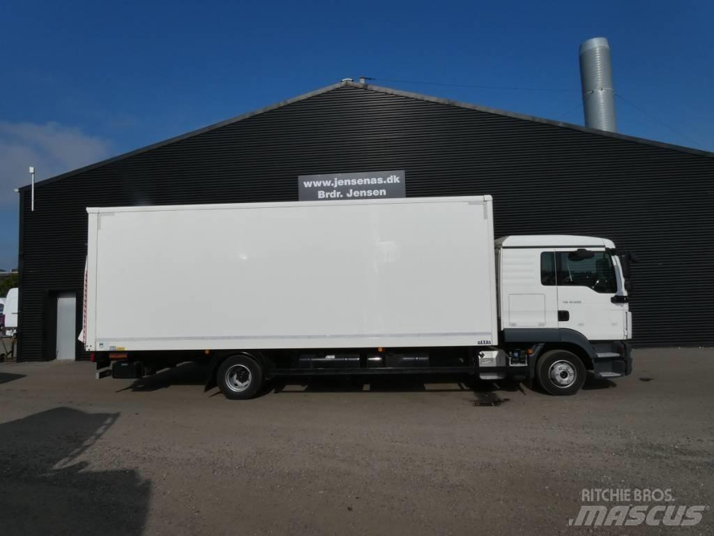 MAN TGL 12.220 Caminhões de caixa fechada
