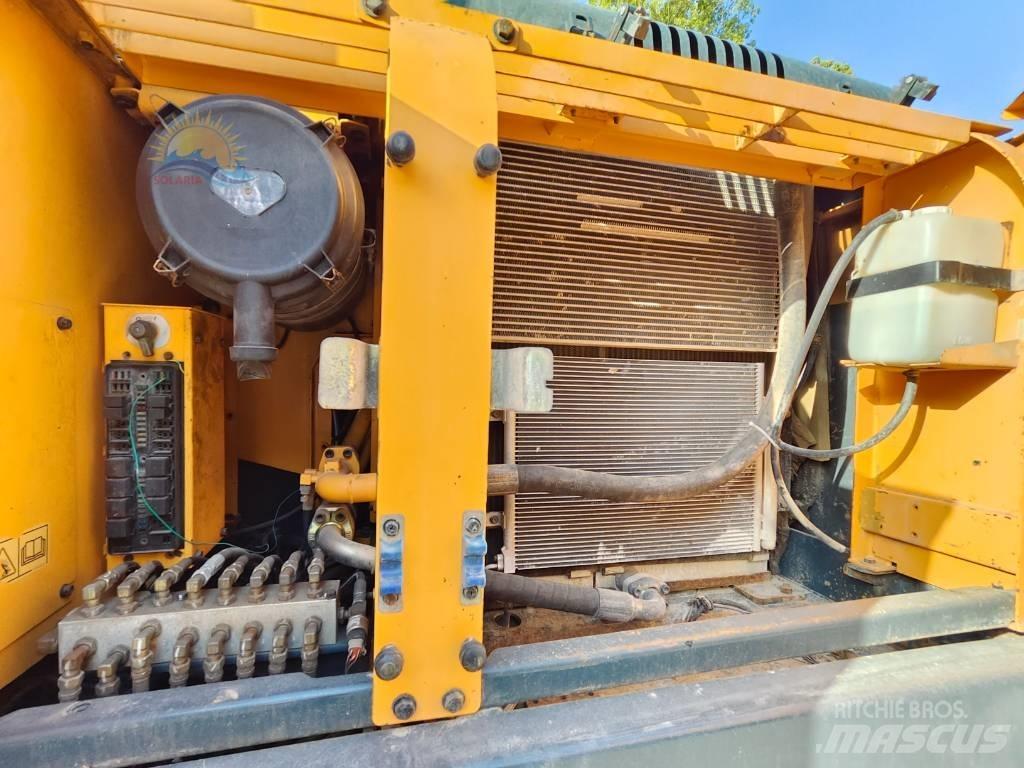 Hyundai R220LC-9S Escavadeiras de esteiras