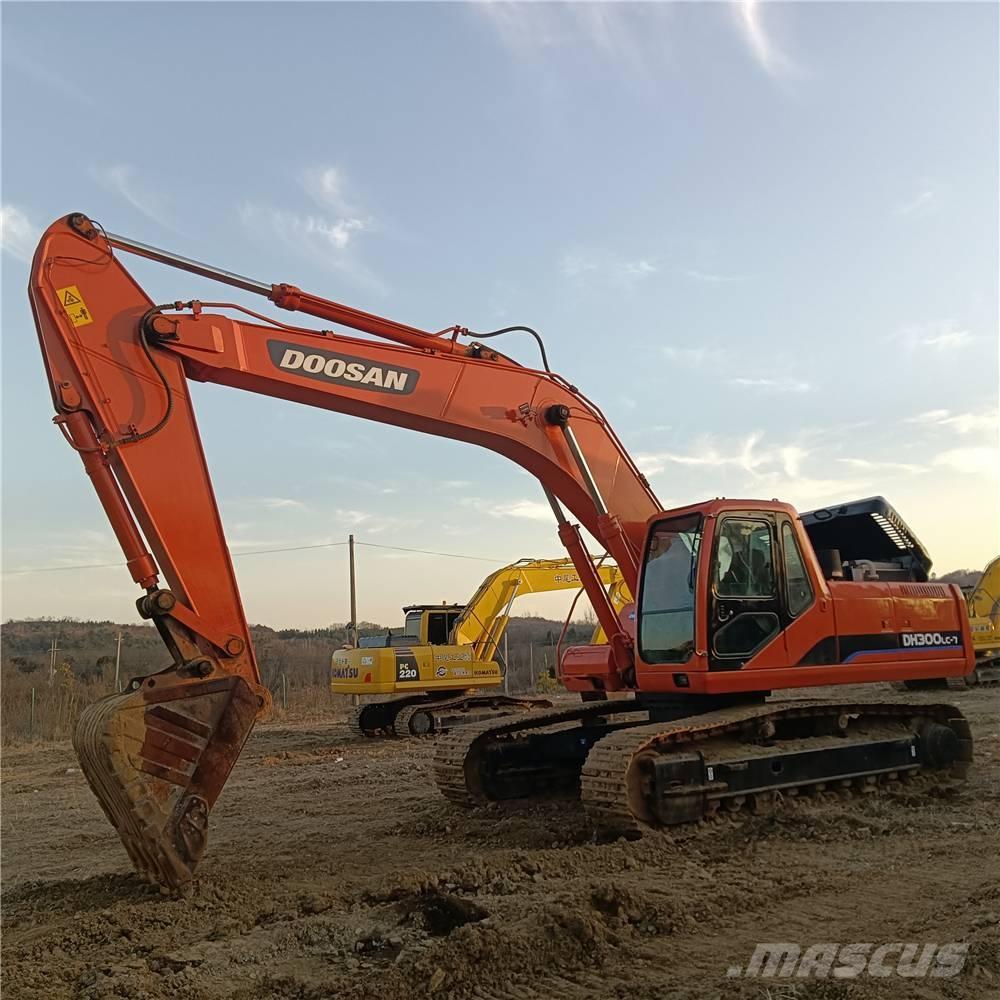 Doosan DH300LC-7 Escavadeiras de esteiras