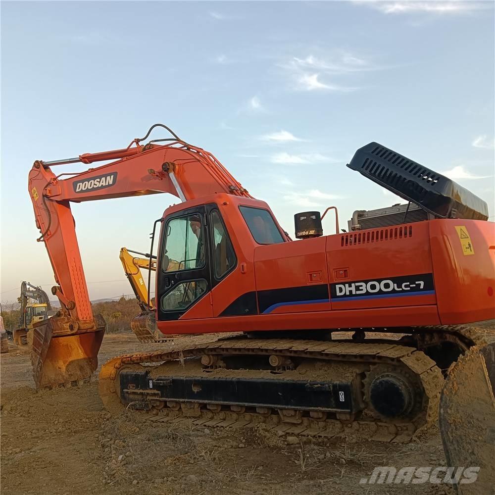 Doosan DH300LC-7 Escavadeiras de esteiras