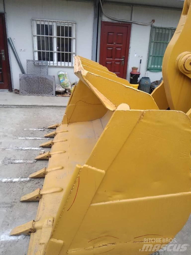 CAT 966F Carregadeiras de rodas