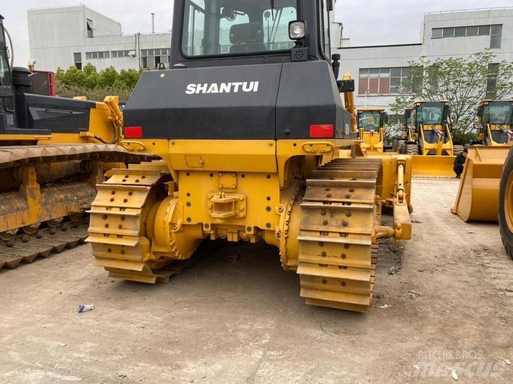 Shantui SD 16 Dozers - Tratores rastos