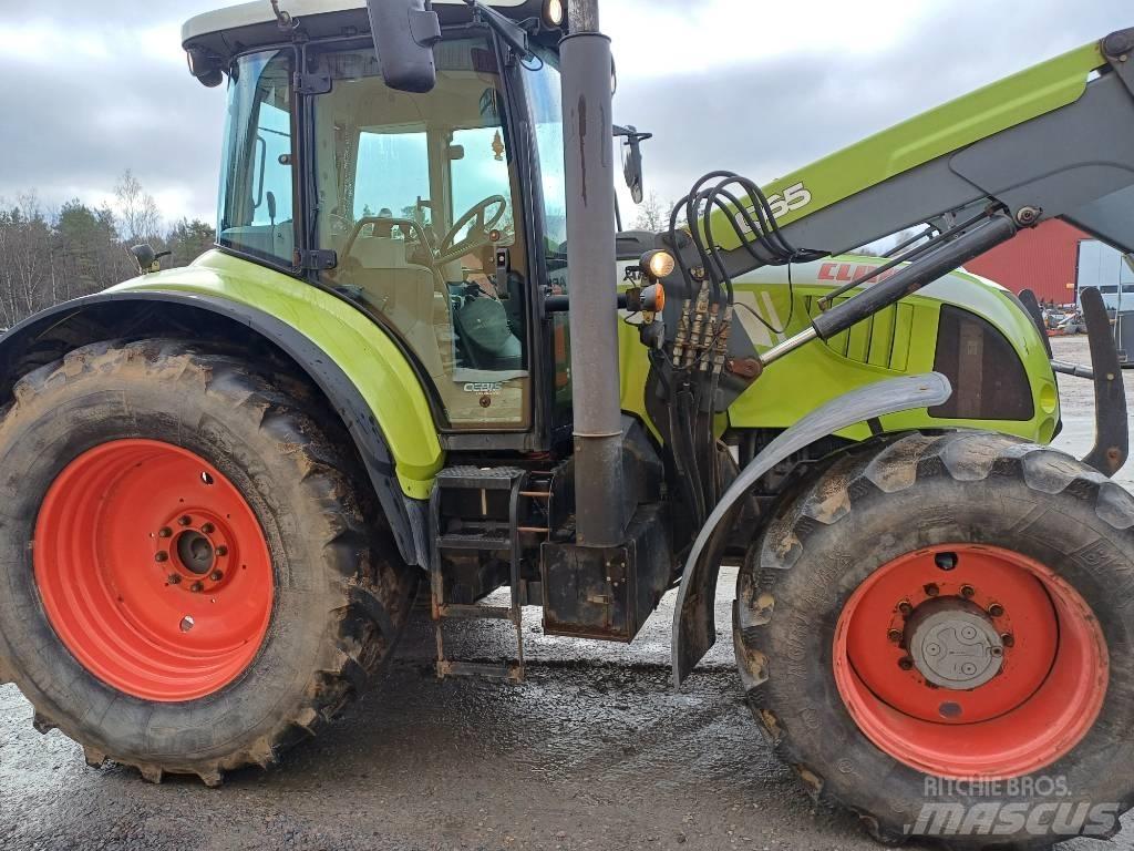 CLAAS Arion 640 Tratores Agrícolas usados