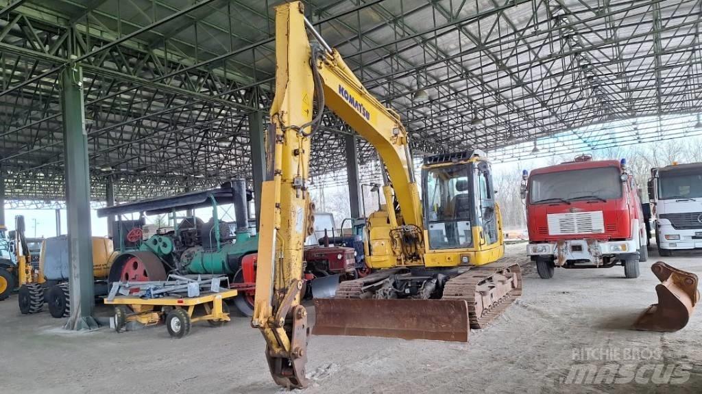 Komatsu 138US-8 Escavadeiras de esteiras