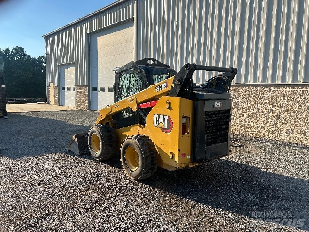 CAT 272 D3 Minicarregadeiras