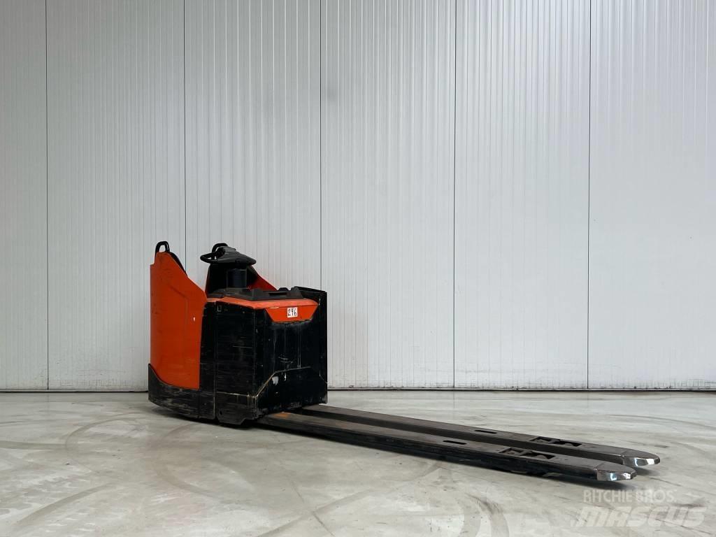 BT LPE250 Porta-paletes com plataforma