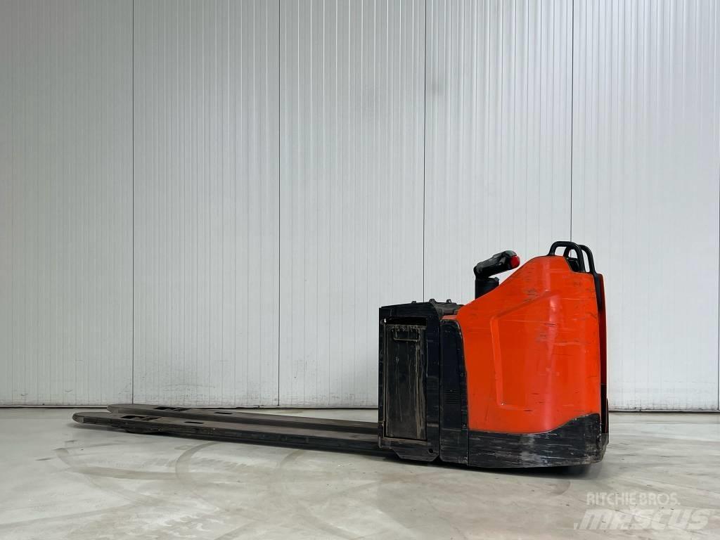 BT LPE250 Porta-paletes com plataforma