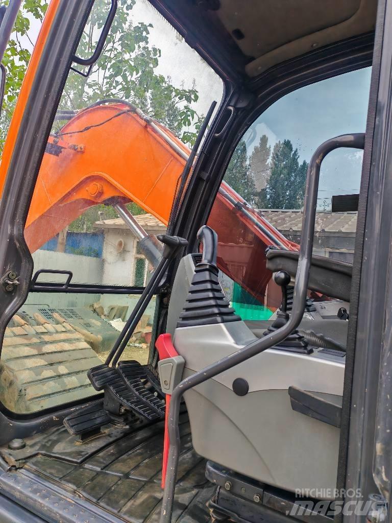 Doosan DX75 Escavadoras Midi 7t - 12t