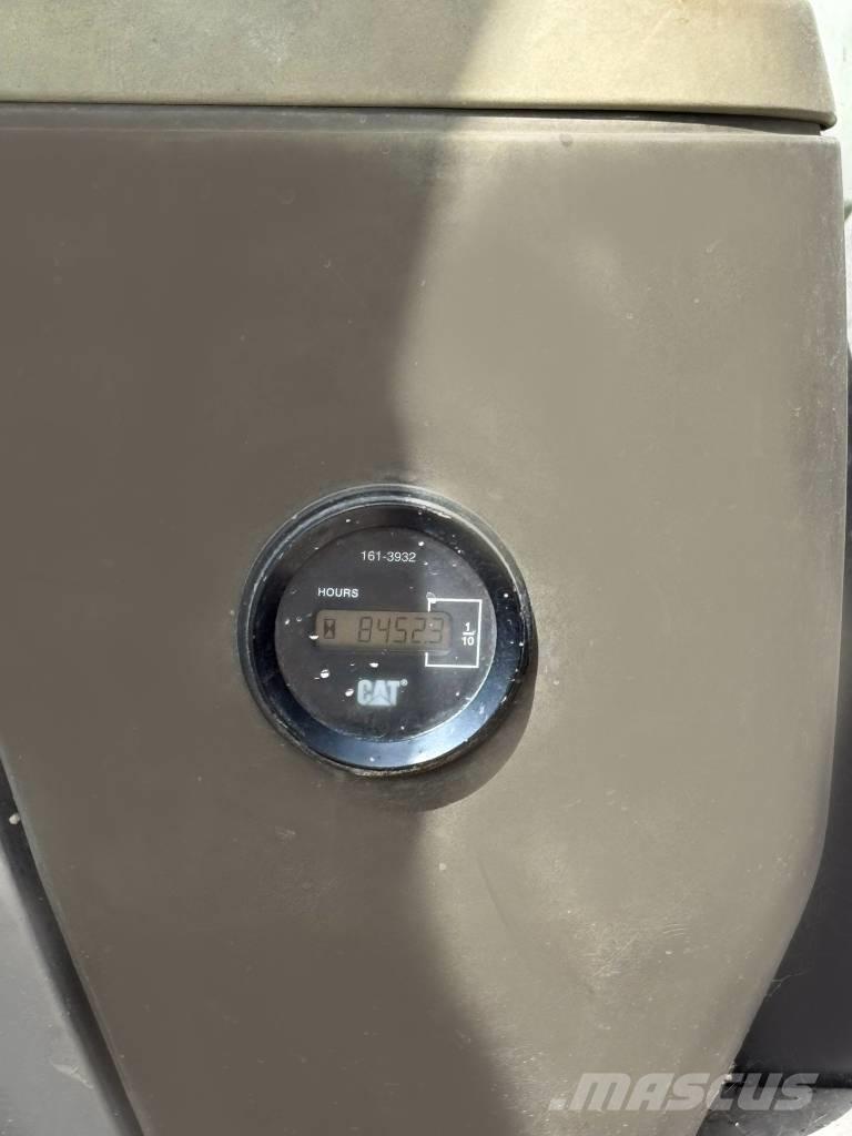 CAT 320 D L Escavadeiras de esteiras