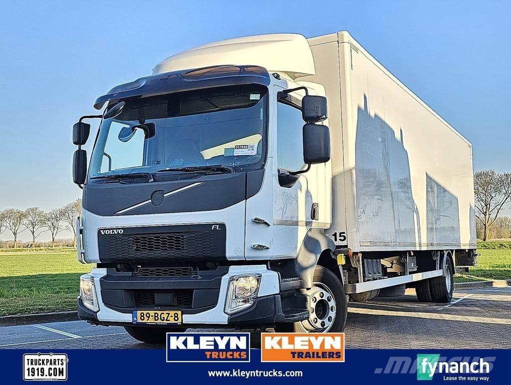Volvo FL 250.12 Caminhões de caixa fechada