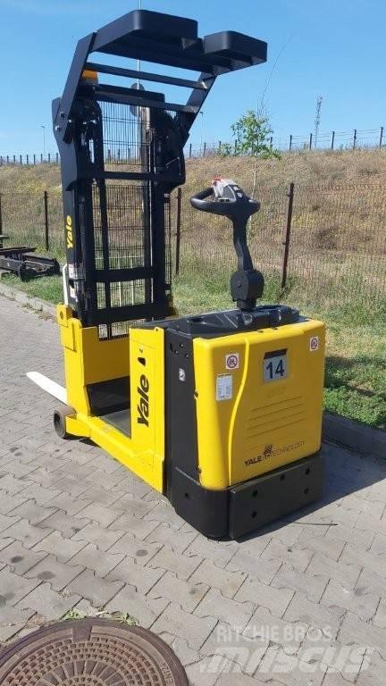Yale MC10 Empilhadores Elevadores