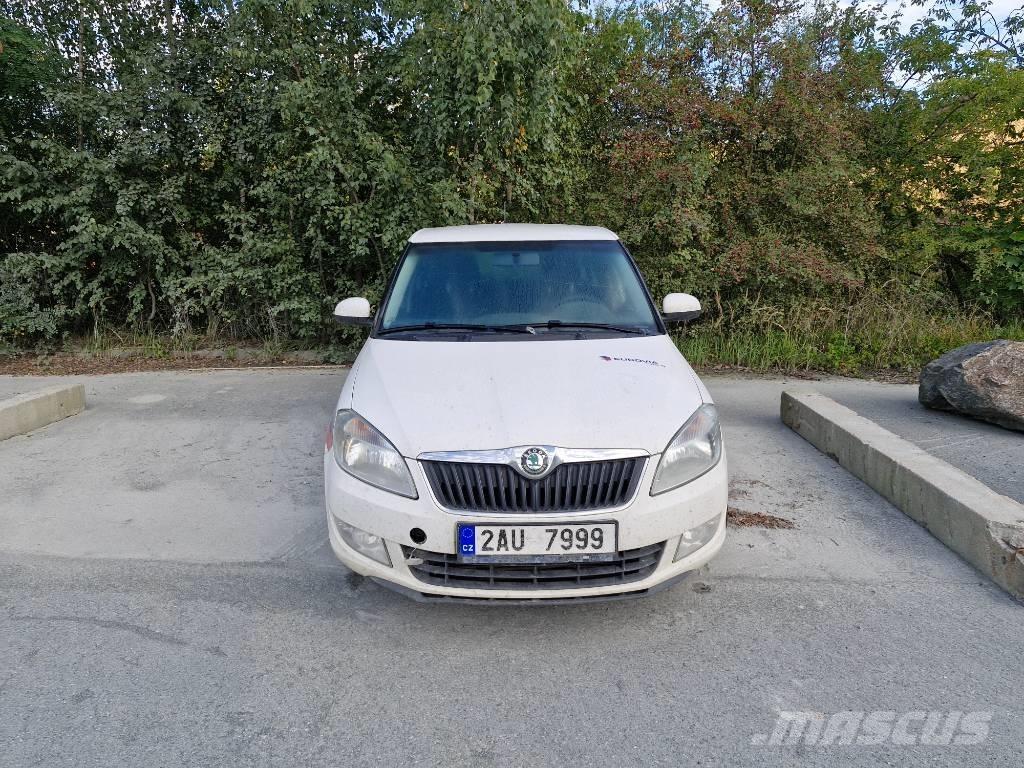 Skoda FABIA Automóvel