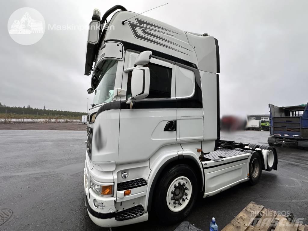 Scania R 560 LA Cavalos Mecânicos