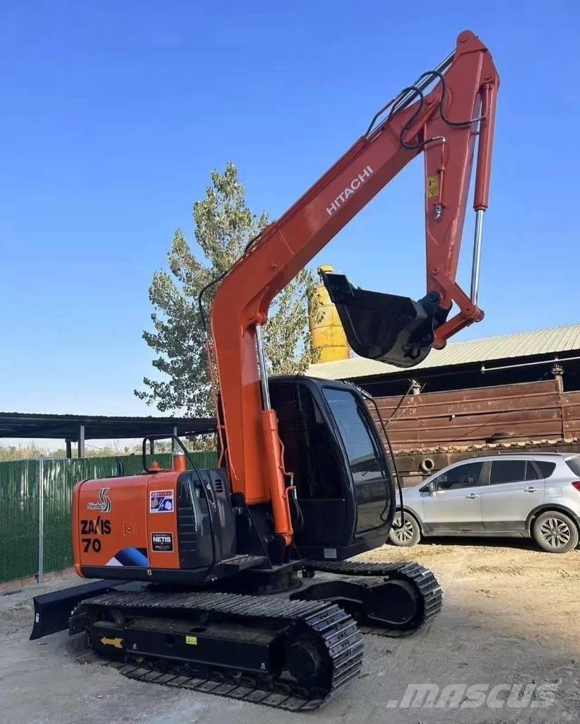 Hitachi ZAXS 70 Miniescavadeiras