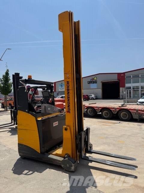 Jungheinrich ETV 216 Empilhadores Elevadores