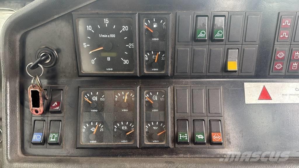 Kalmar TRX 182 Tractores terminais