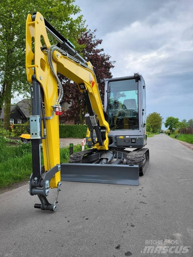 Wacker Neuson ET 42 Miniescavadeiras