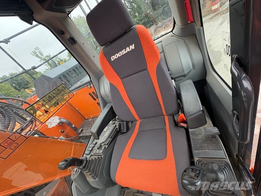 Doosan DX140LCR-5 Escavadeiras de esteiras
