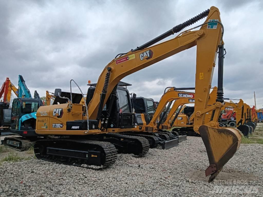 CAT 312D2GC Escavadoras Midi 7t - 12t