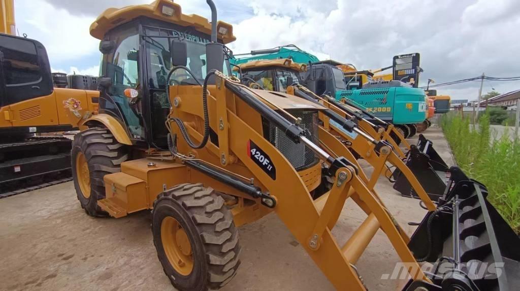 CAT 420 F Retroescavadeiras
