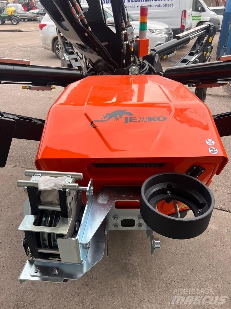 Jekko SPX 328 Mini gruas