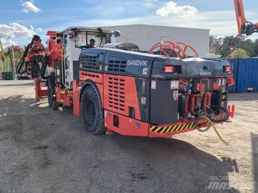 Sandvik DT 922i Outro equipamentos subterrâneos
