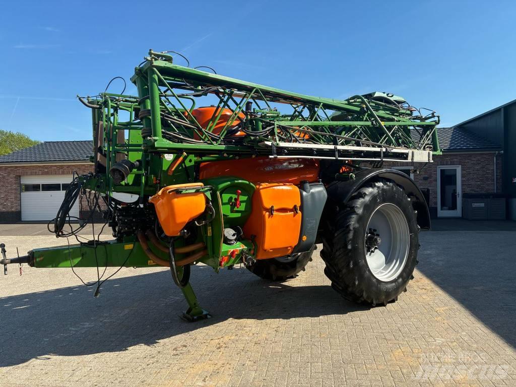 Amazone UX 4200 Pulverizadores rebocados