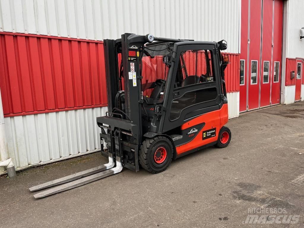 Linde E 25 Empilhadores eléctricos