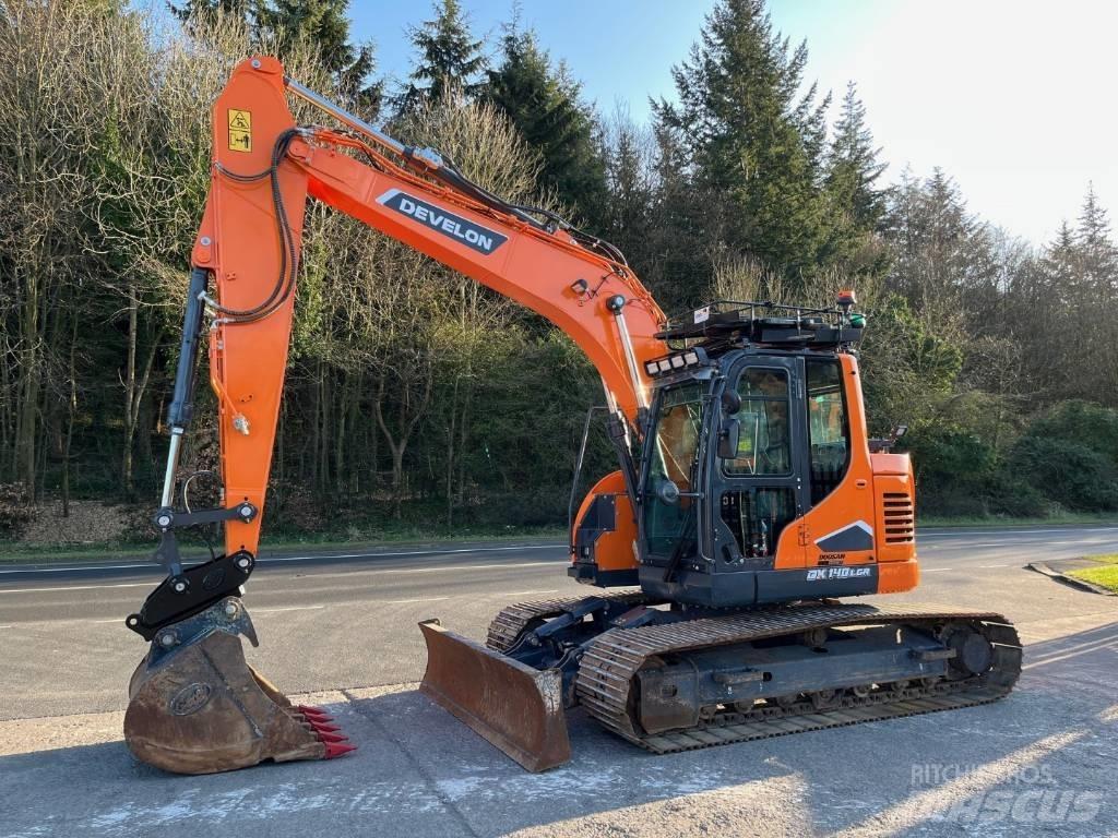 Develon DX140LCR-7 Escavadeiras de esteiras