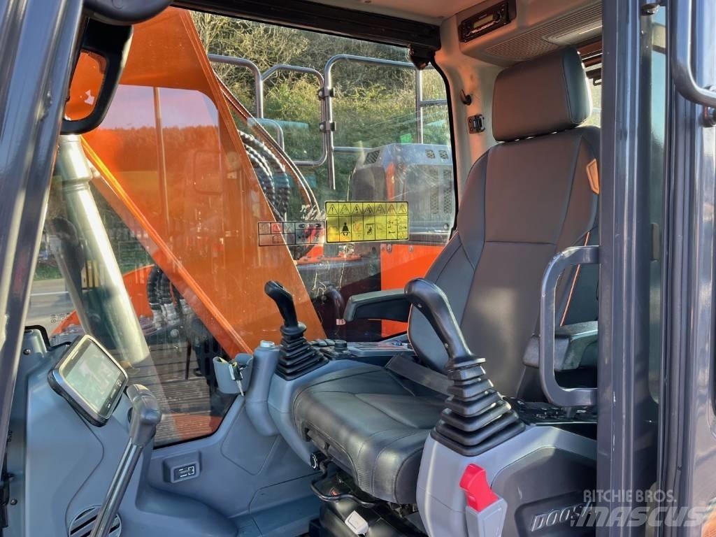Develon DX140LCR-7 Escavadeiras de esteiras