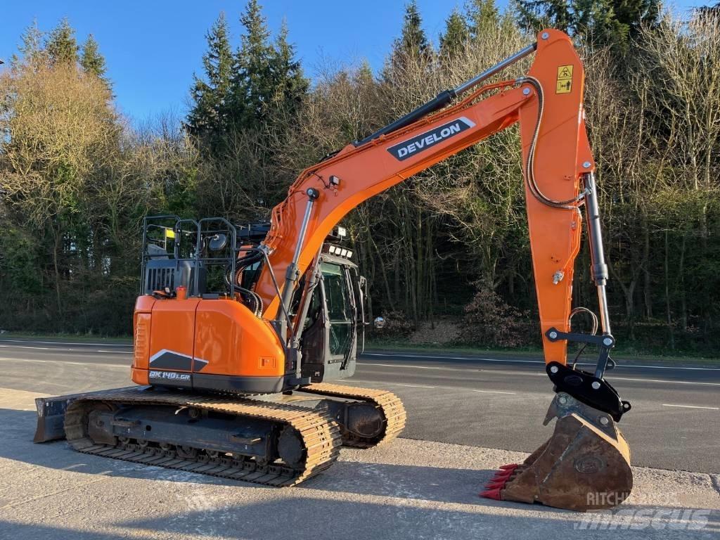 Develon DX140LCR-7 Escavadeiras de esteiras