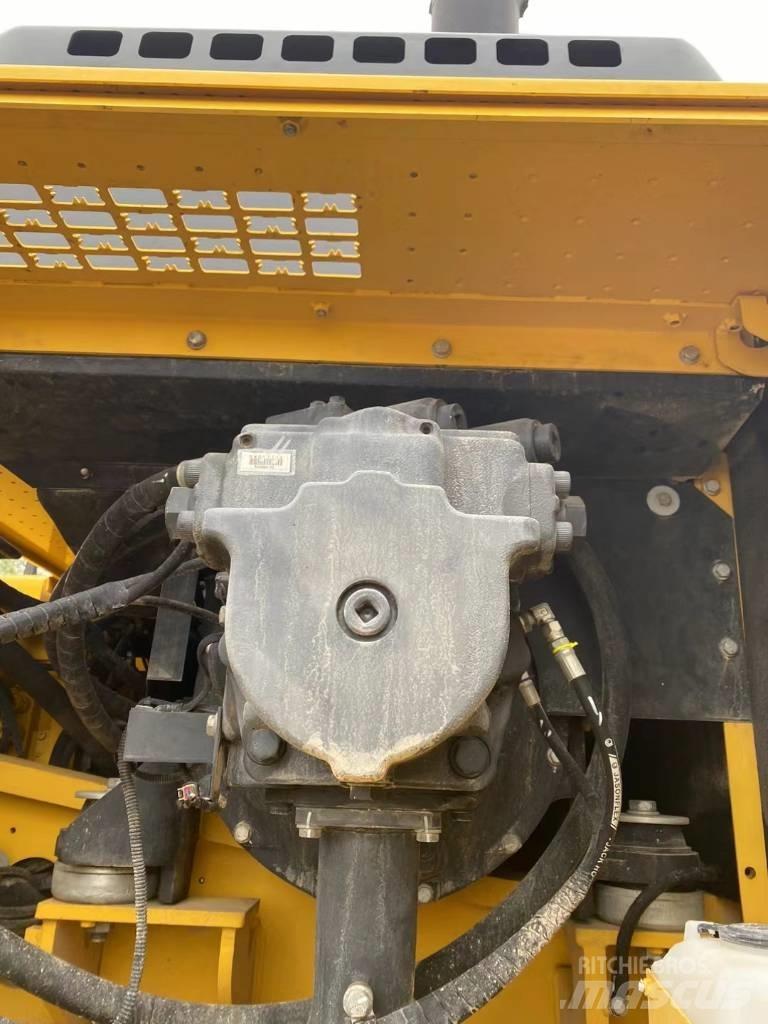 Komatsu 450LC-8 Escavadeiras de esteiras