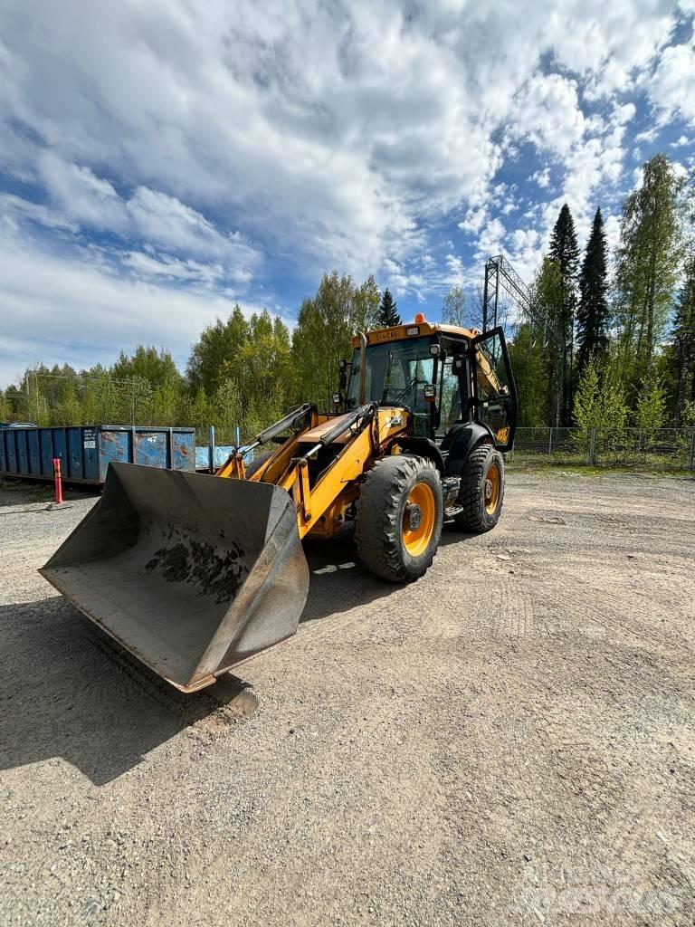 JCB 4 CX Retroescavadeiras