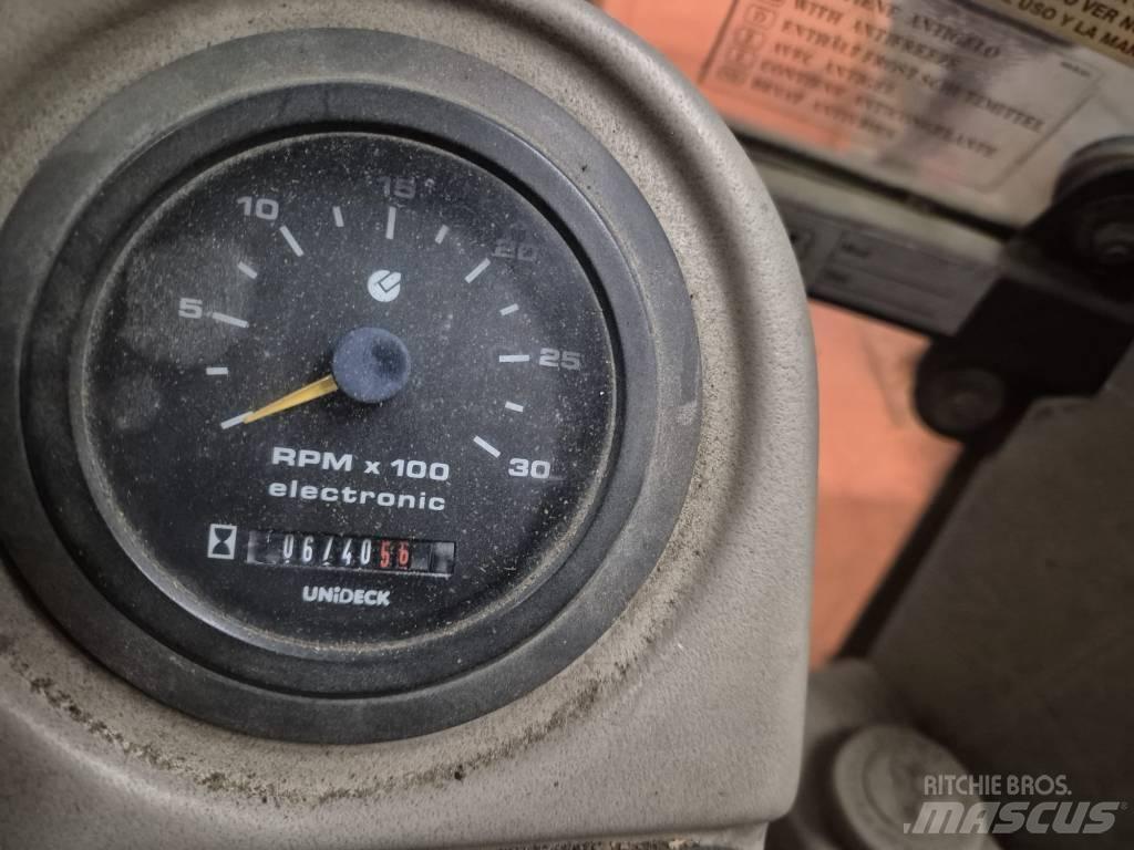 Venieri VF823B/1 Retroescavadeiras