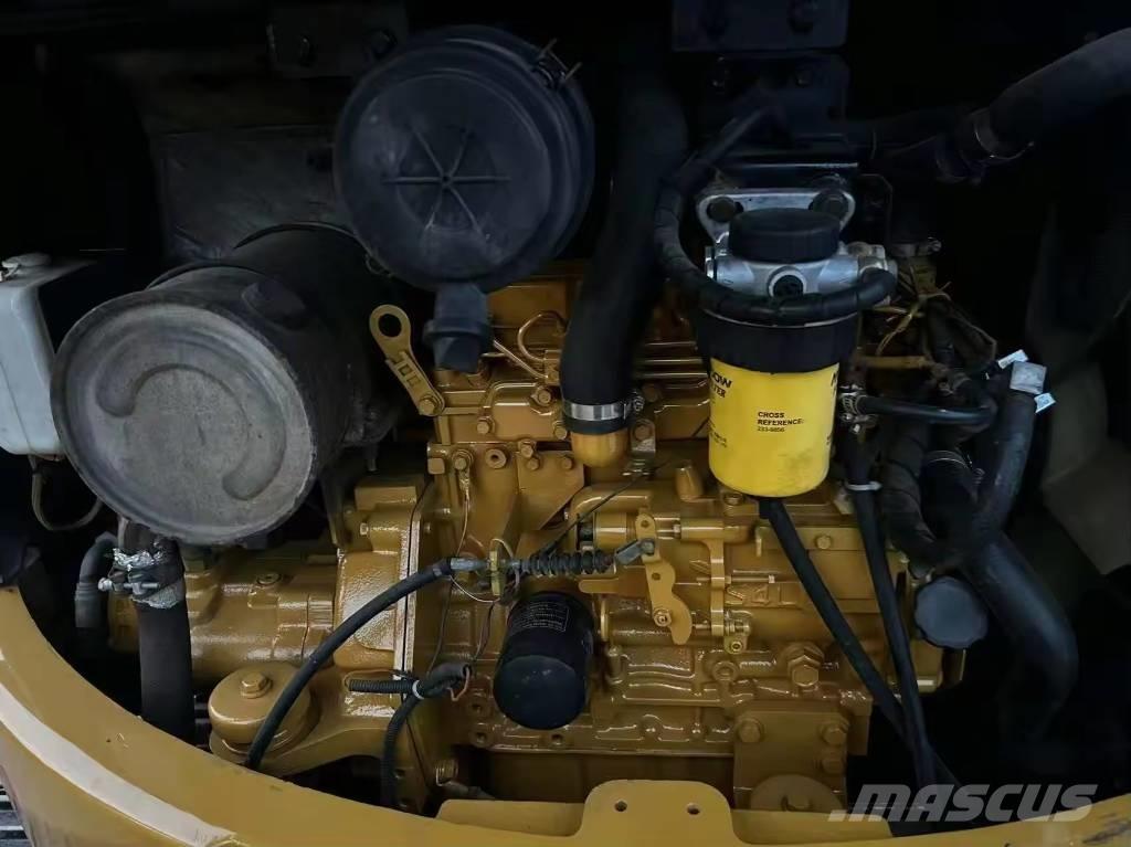 CAT 304 CR Miniescavadeiras