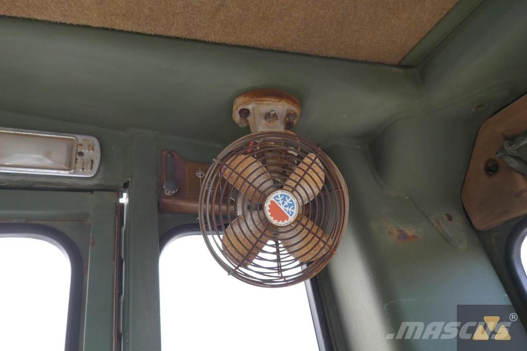 CAT 130G Ex-army Motoniveladoras