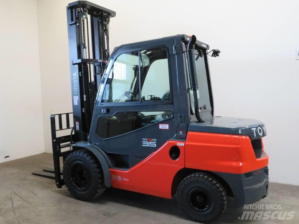 Toyota 8 FDJF 35 Empilhadores Diesel
