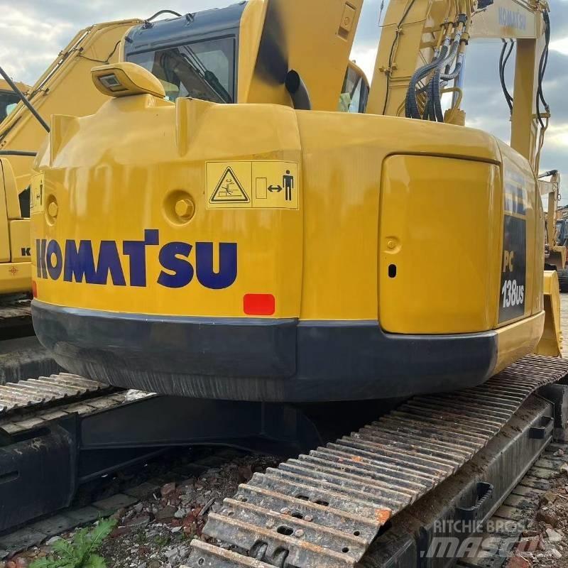 Komatsu PC 138 Escavadeiras de esteiras