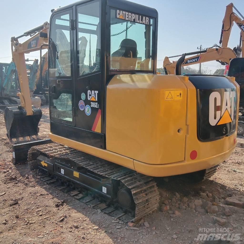 CAT 306E Escavadoras Midi 7t - 12t