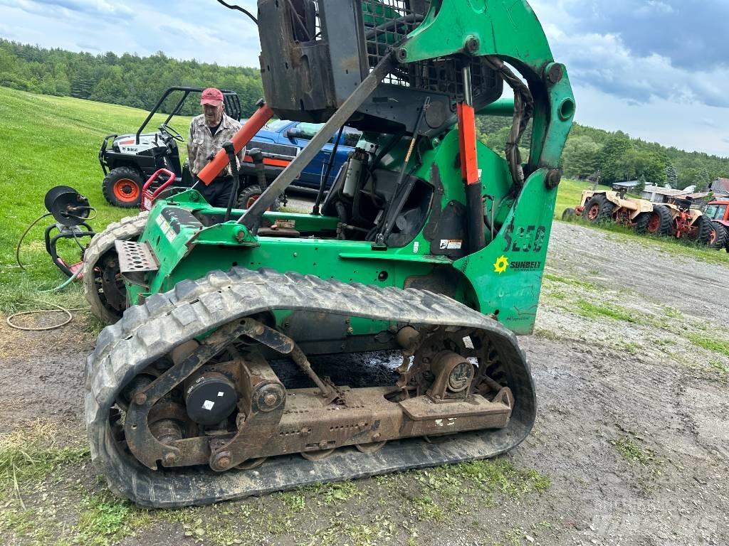 Bobcat S250 Minicarregadeiras