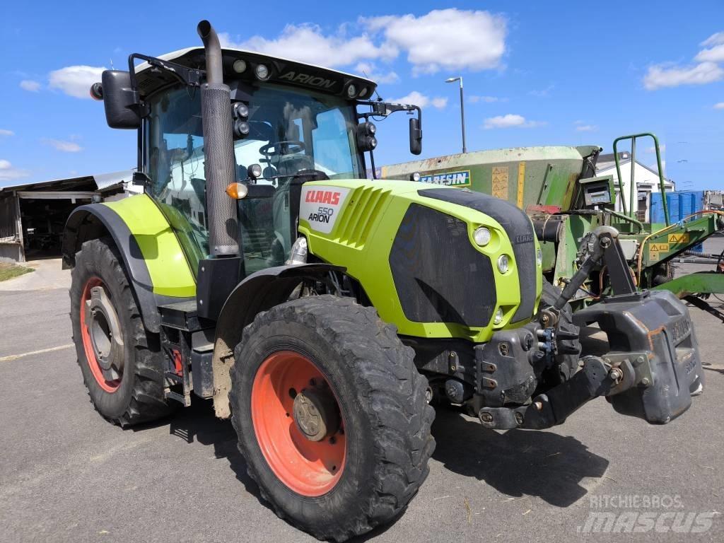 CLAAS Arion 550 Tratores Agrícolas usados