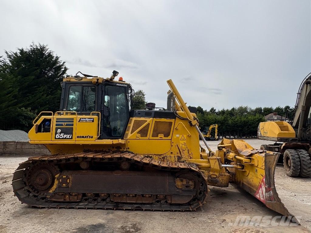 Komatsu D65PXI-18 Dozers - Tratores rastos