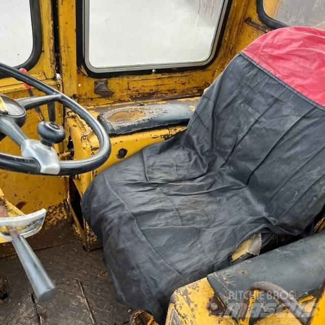CAT 910 Carregadeiras de rodas